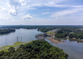 Lake Wylie and Catawba River from overhead with recreational boating